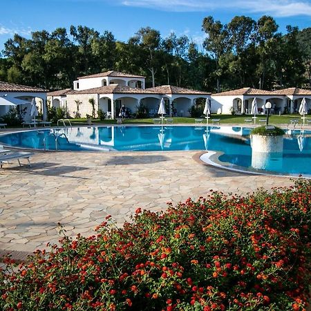 Limone Beach Resort Кастиадас Экстерьер фото