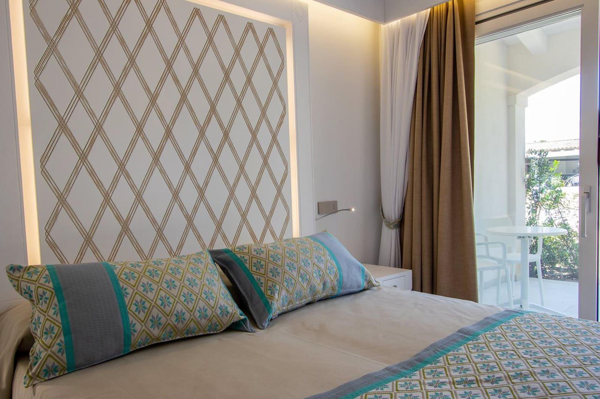 Limone Beach Resort Кастиадас Экстерьер фото