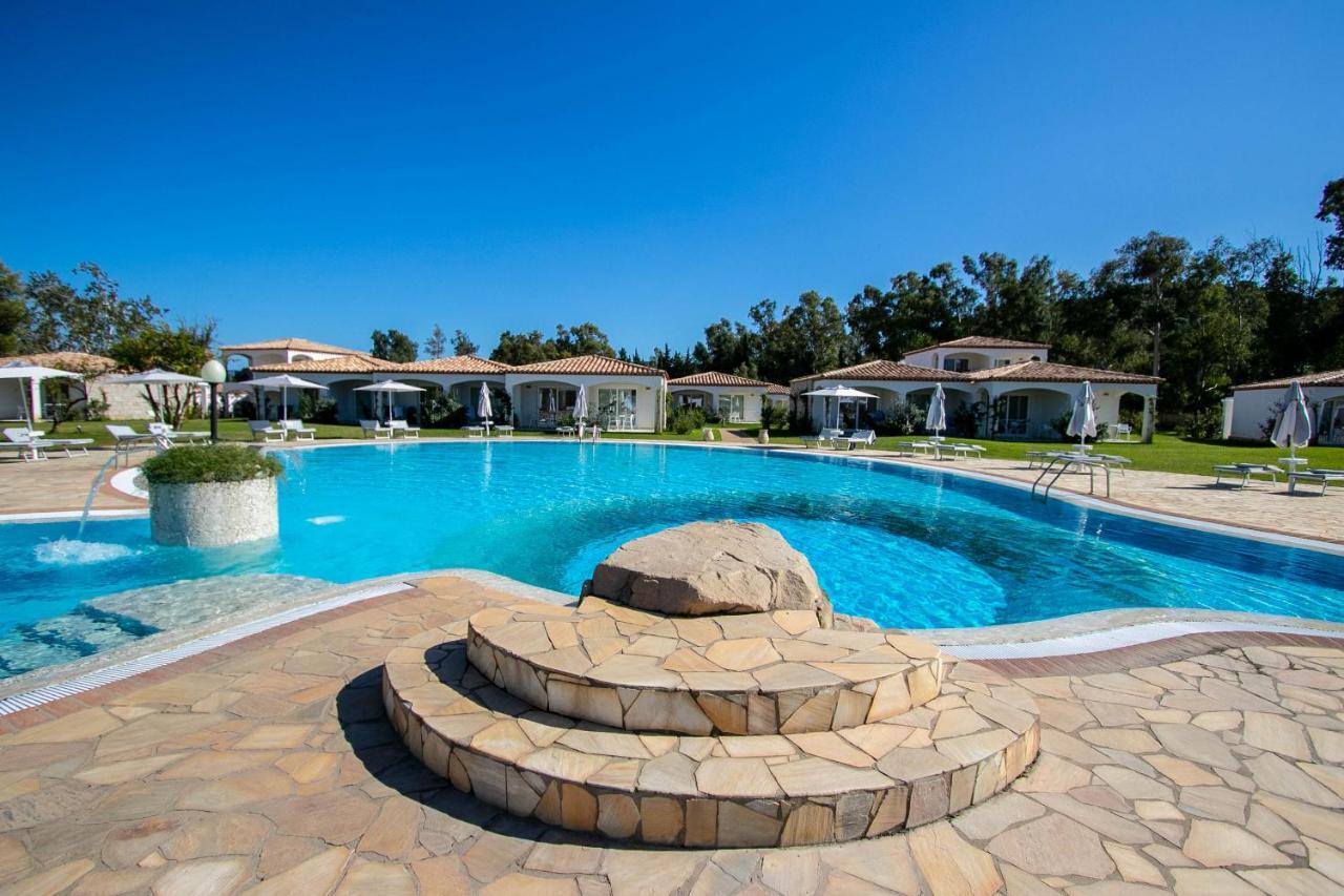 Limone Beach Resort Кастиадас Экстерьер фото