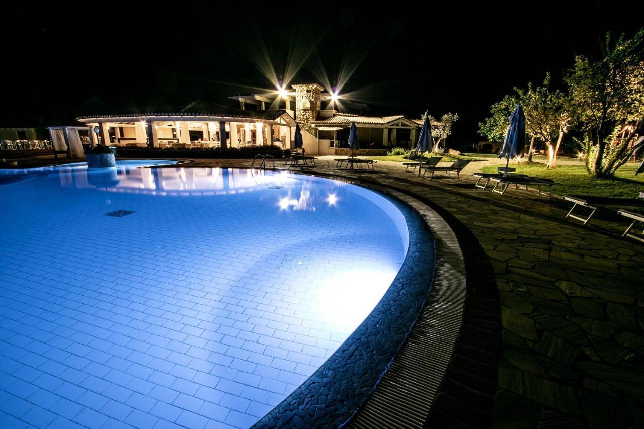 Limone Beach Resort Кастиадас Экстерьер фото