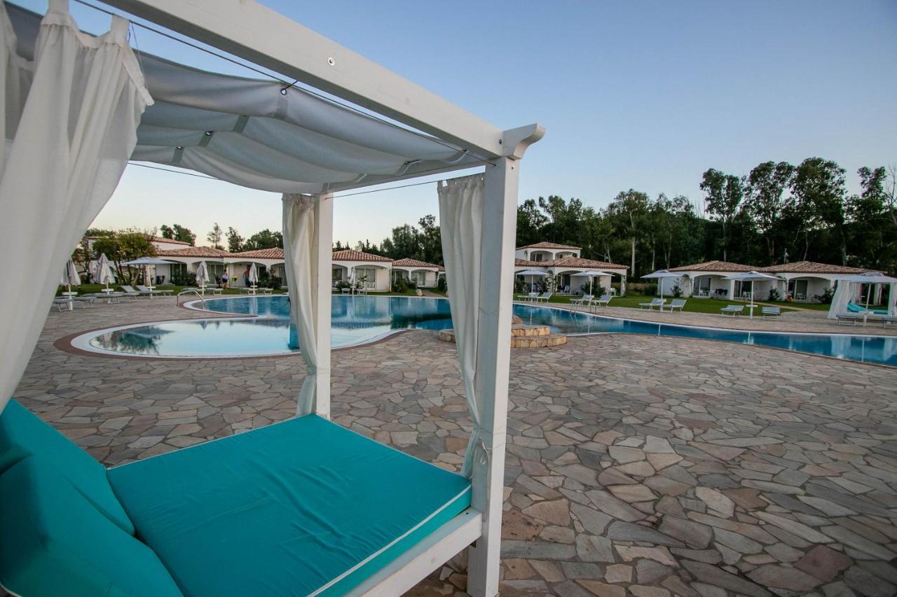 Limone Beach Resort Кастиадас Экстерьер фото